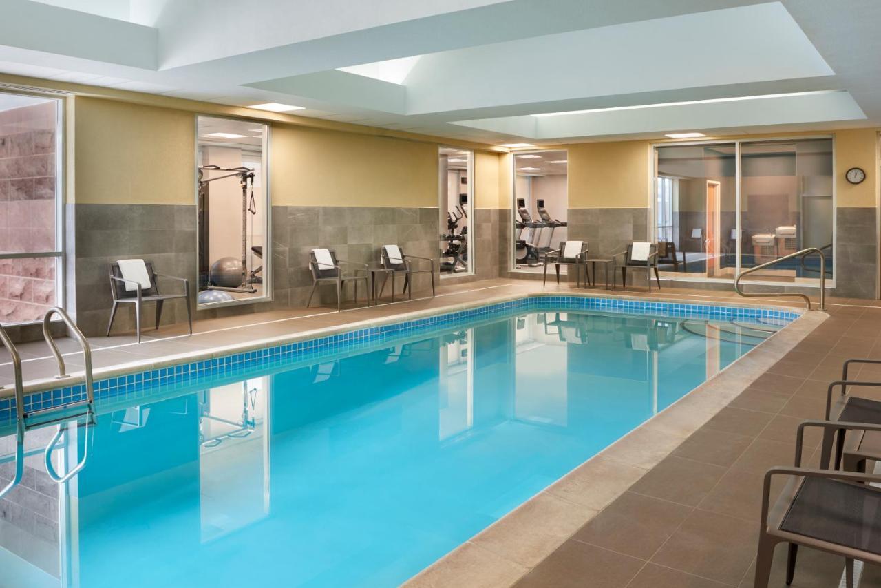 Hotel Courtyard By Marriott Toronto Mississauga/Meadowvale Esterno foto