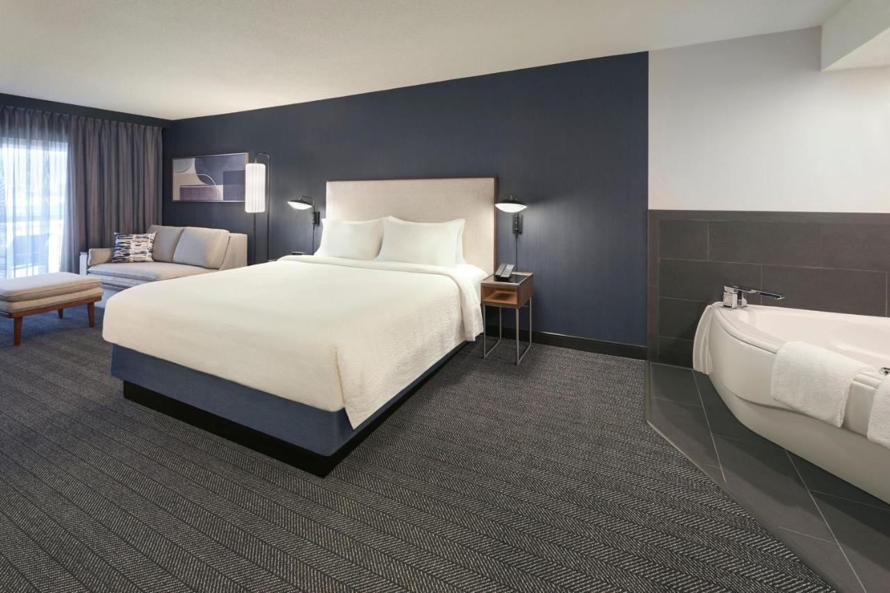 Hotel Courtyard By Marriott Toronto Mississauga/Meadowvale Esterno foto