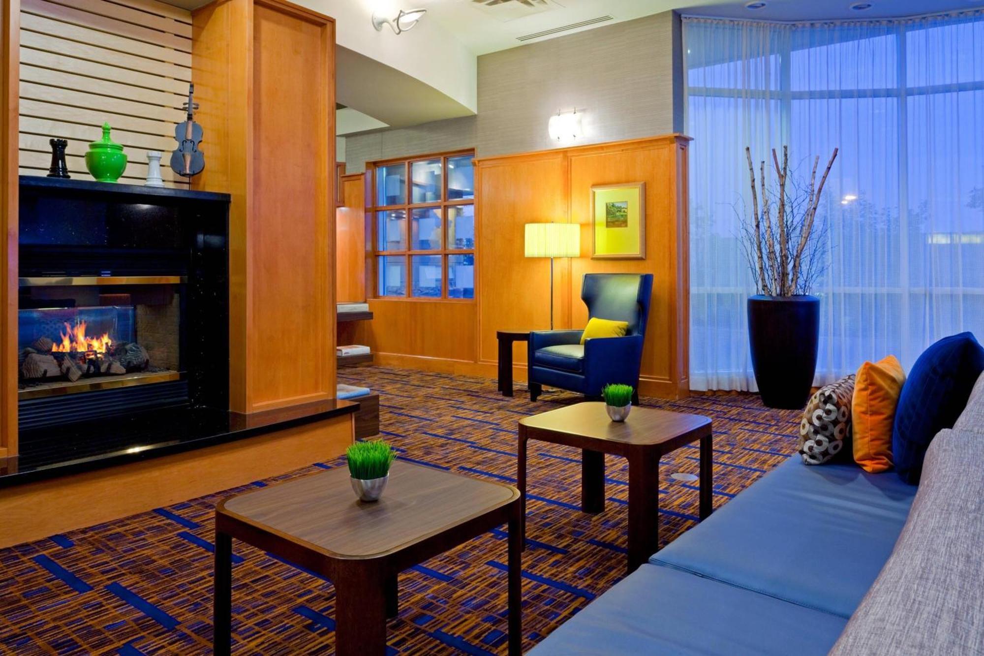 Hotel Courtyard By Marriott Toronto Mississauga/Meadowvale Esterno foto